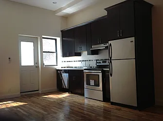 Rented by Strivers Management Group Corp (Brokerage)