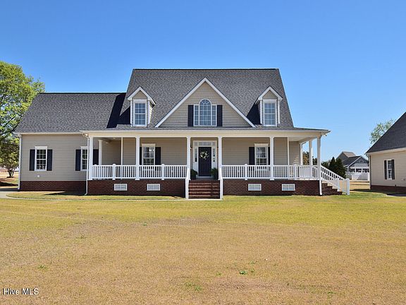 2nd image of 3631 Summer Walk Road