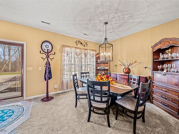 5th image of 173 N Settlers Ln