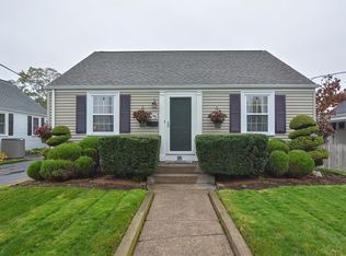 95 Olympia Ave, Pawtucket, RI 02861