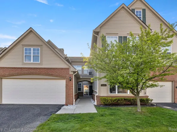 12656 2nd Ave S, Southgate, MI 48195