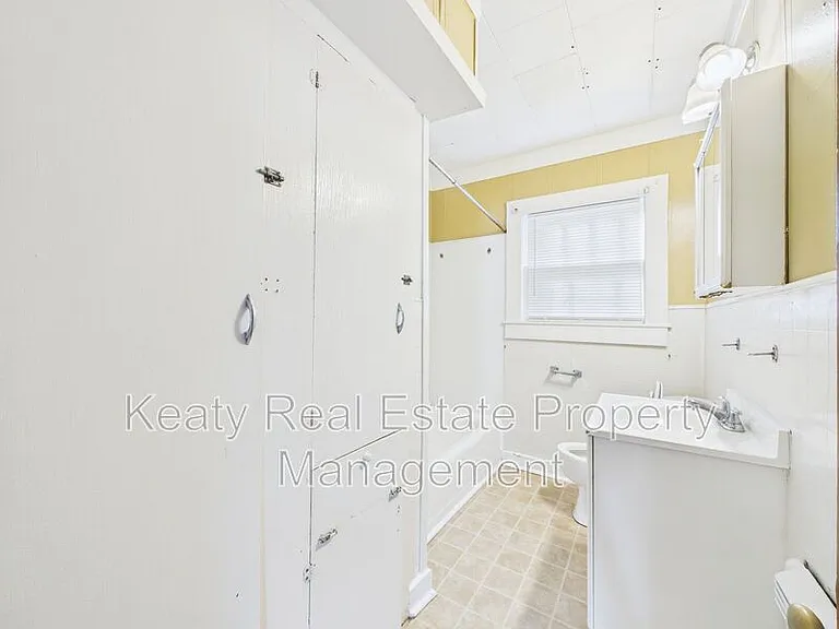 413 Dorothy St — Photo 15