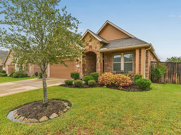 3rd image of 1607 Forelle Dr