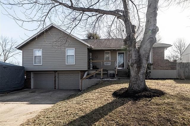 1st image of 900 NW 41st St