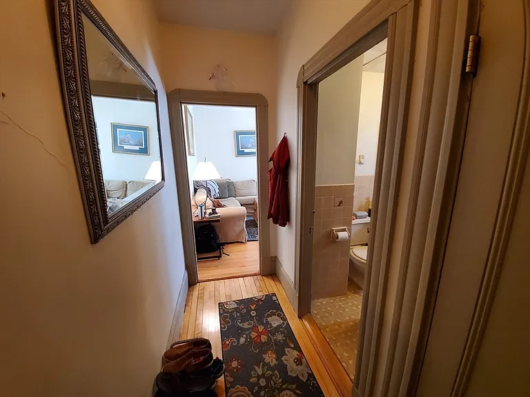 1109 Broadway #1 — Photo 5