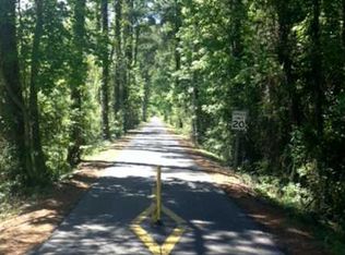 904 Montgomery St, Mandeville, LA 70448