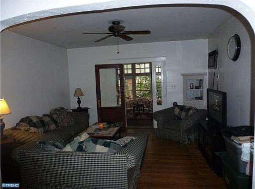 2nd image of 4521 Princeton Ave