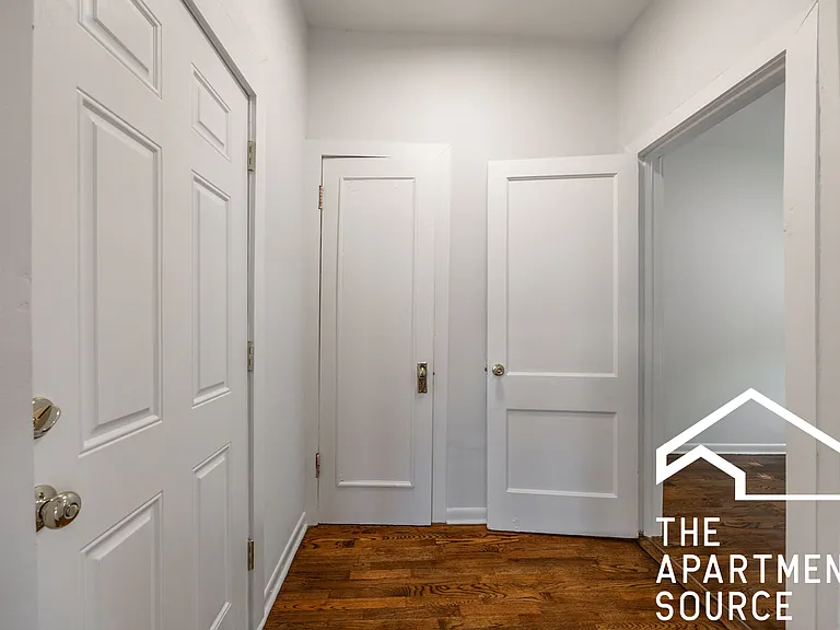 2842 W Augusta Blvd #3E — Photo 16