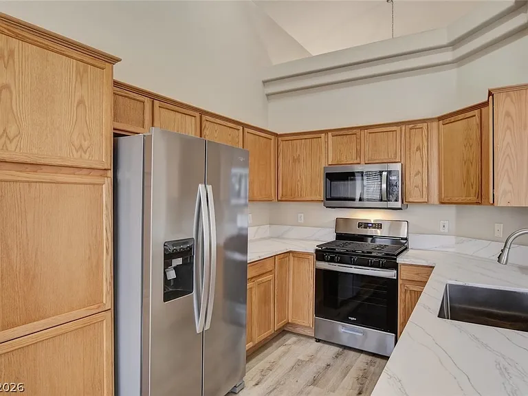 2227 Buffalo Run Ave — Photo 1
