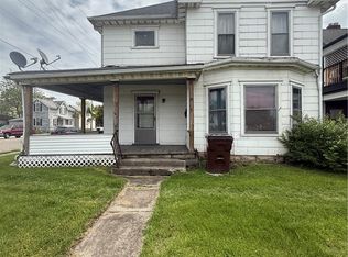 979 Lagonda Ave, Springfield, OH 45503
