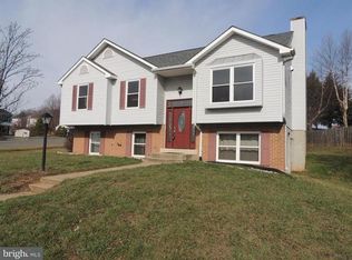 5844 Riverside Dr, Woodbridge, VA 22193