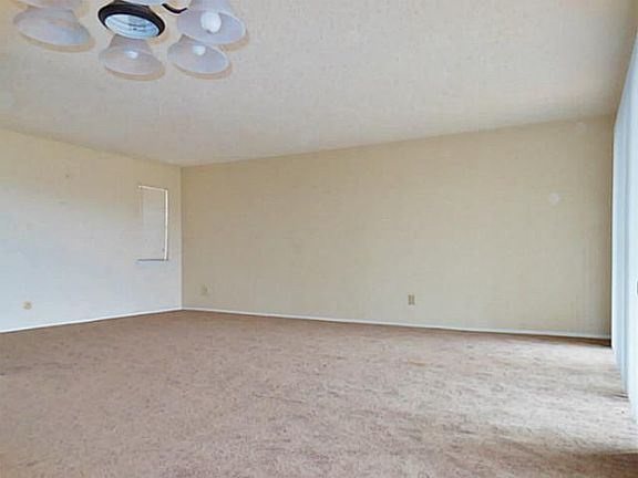 4th image of 4800 N Stanton St Unit 198