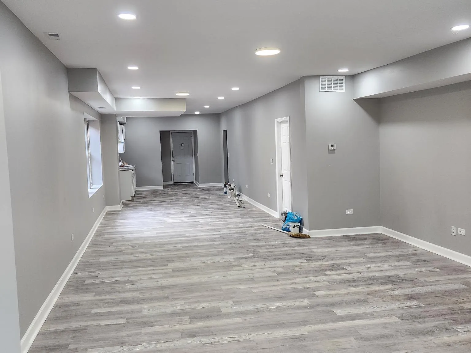 3 bed, 1800 sqft, $1,400 — Photo 1