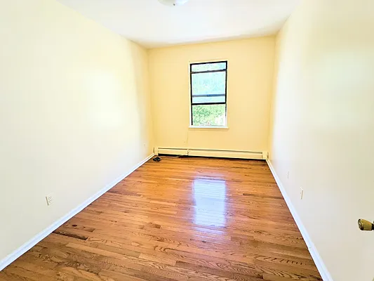 Rented by Nooklyn NYC LLC | media 9