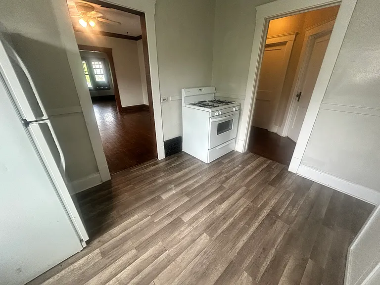 1227 Cranford Ave #2 — Photo 6