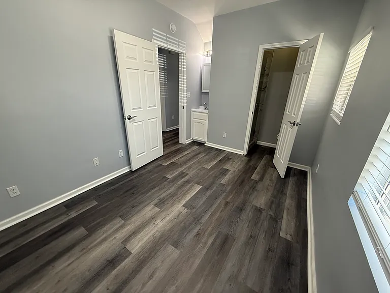 1032 S Normandie Ave #101 — Photo 19