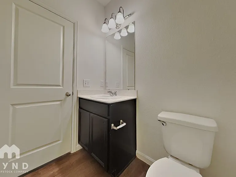 10068 Pappas Dr — Photo 16
