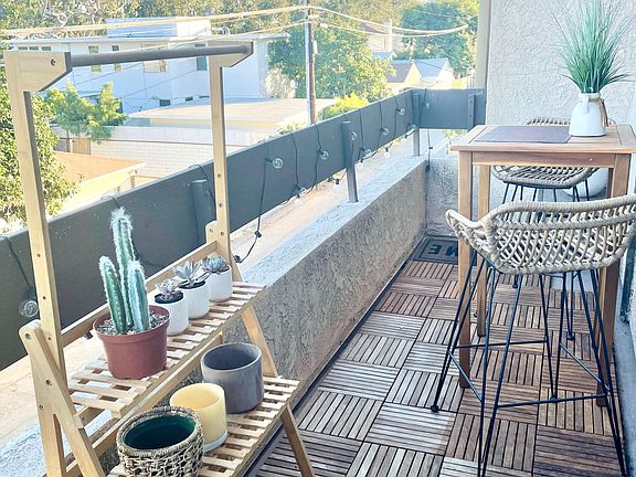 5th image of 11106 Culver Blvd #105