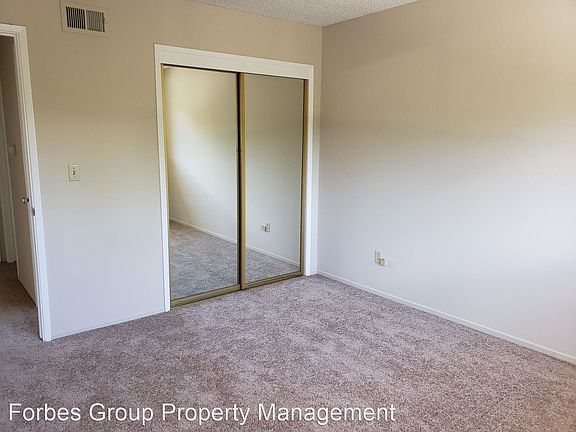 4th image of 130 Towne Ter APT 5