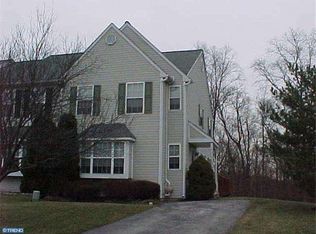 214 Spring Valley Way, Aston, PA 19014