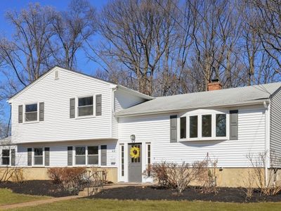 65 Summit Ct, Westfield, NJ, 07090