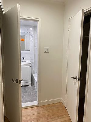 5th image of 222 E 75th St APT 2A