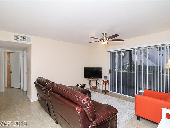 2nd image of 3068 Tarpon Dr Unit 104