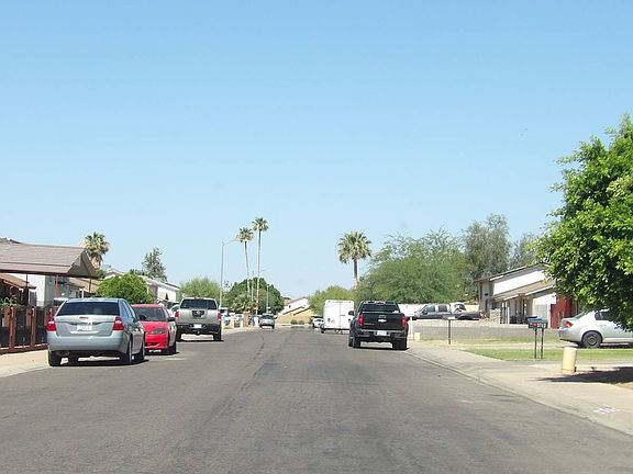 5th image of 3730 W Columbine Dr