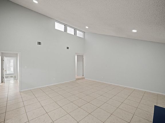 5th image of 22202 Cimarron Pkwy