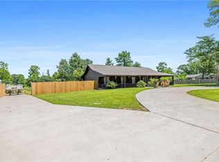 20671 Buns Ln, Springfield, LA 70462