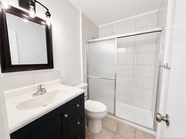 615 Oleander St #201 — Photo 13