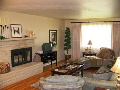 LIVING ROOM WITH FIREPLACE!