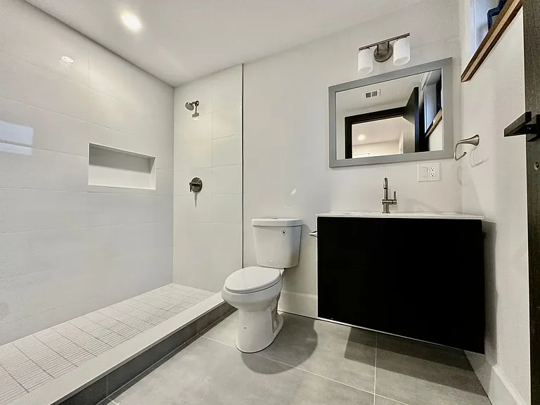 110 Mount Pleasant Ave #9 — Photo 7