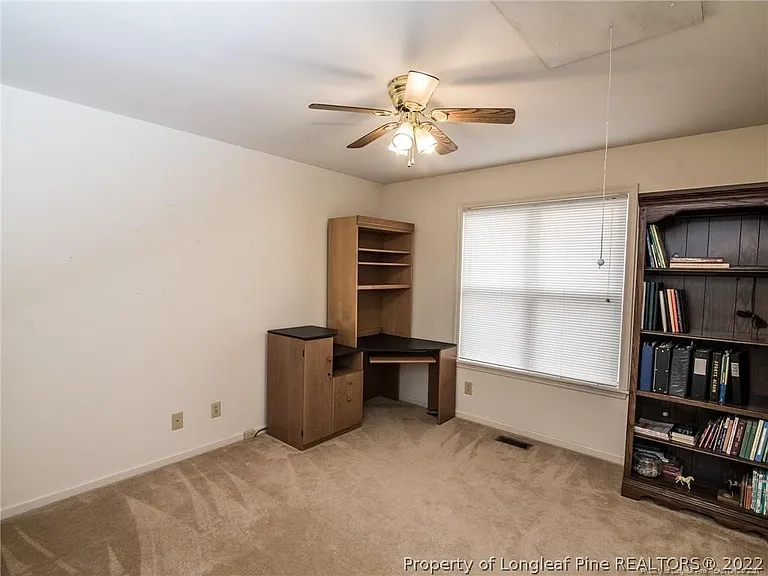406 Britt St — Photo 17