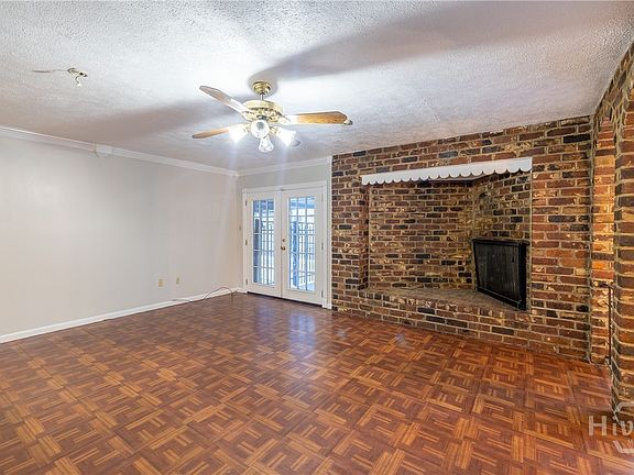 4th image of 13308 Chesterfield Drive