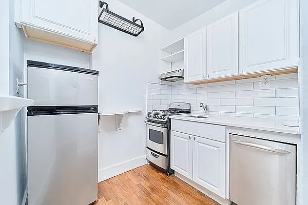 Rented by Living New York | media 3