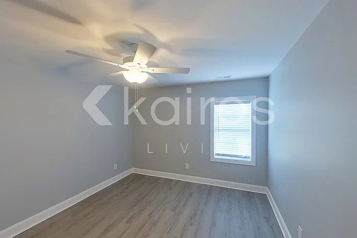 3705 Oak Leaf Way #E — Photo 16
