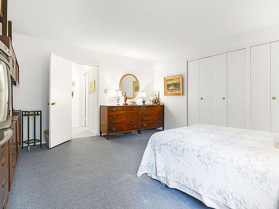 5th image of 80 Gold St #7A