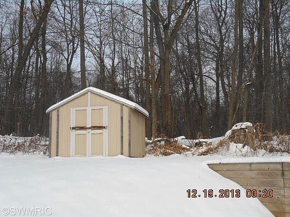 3rd image of 5801 Easthill Dr