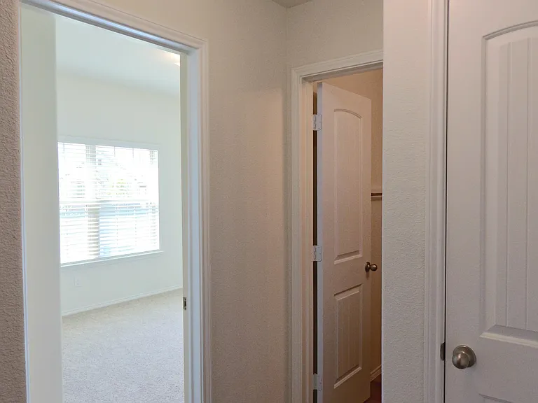 2437 Opaline Dr — Photo 22