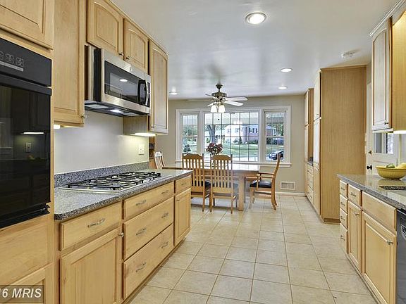 Under counter and recessed lighting
