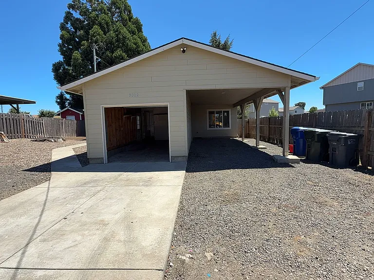 3322 Tierra Dr NE — Photo 5