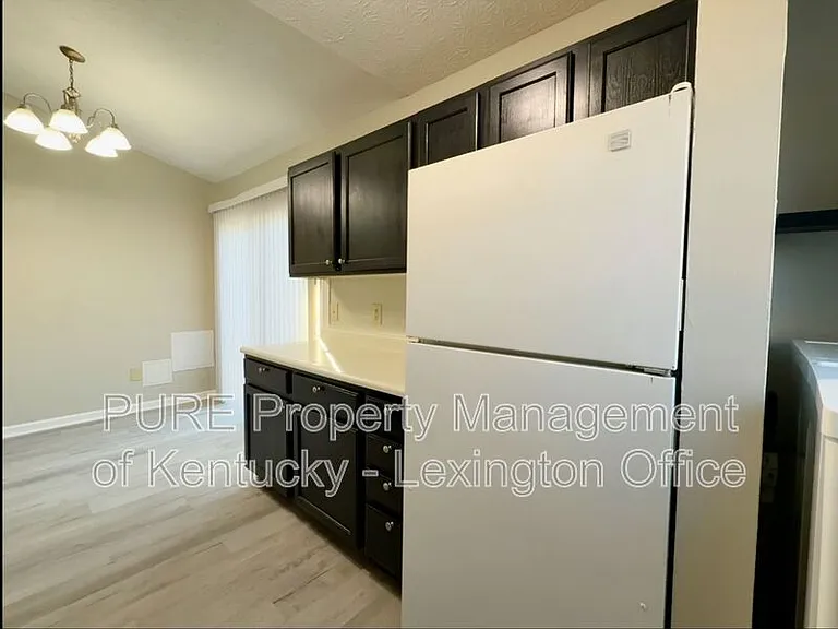 222 Buffalo Trce — Photo 8