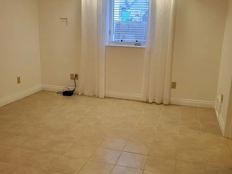 319 Cottonwood Ave — Photo 19
