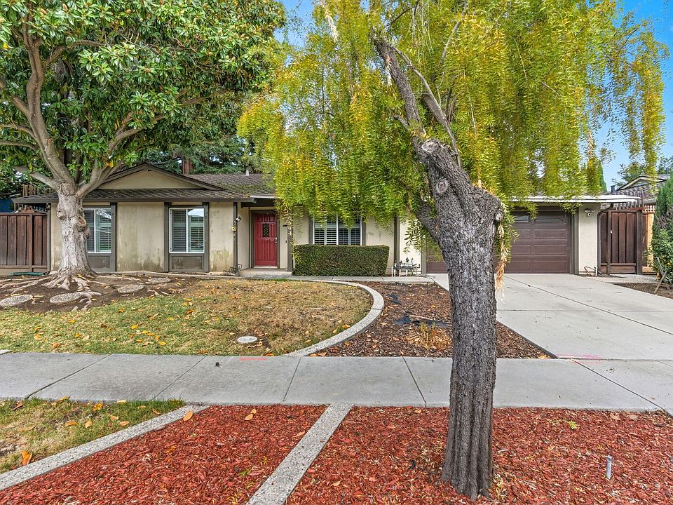 1st image of 6944 Avenida Rotella