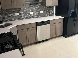 4015 W Wilcox St #G1, Chicago, IL 60624