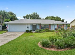 15712 Hidden Lake Cir, Clermont, FL 34711