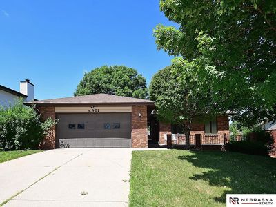 4921 S 67th St, Lincoln, NE, 68516