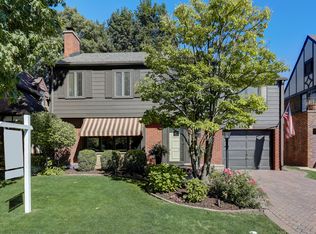 179 Stratford Rd, Des Plaines, IL 60016