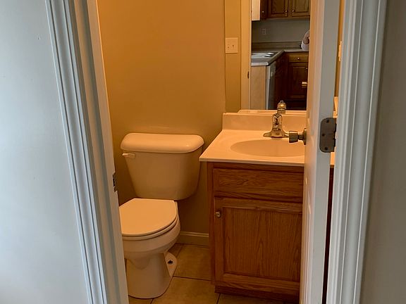 3rd image of 669 Broadway St #11126300
